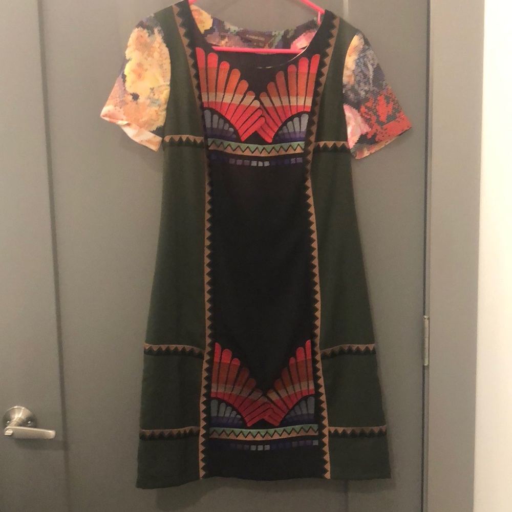Ranna Gill Vignette Shift Dress